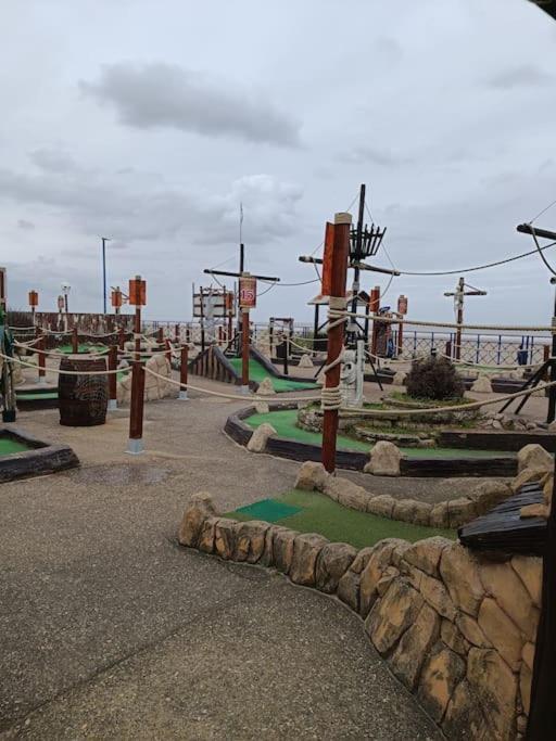 Stunning Holiday Home @ Uks Award Winning Beach Mablethorpe Ngoại thất bức ảnh